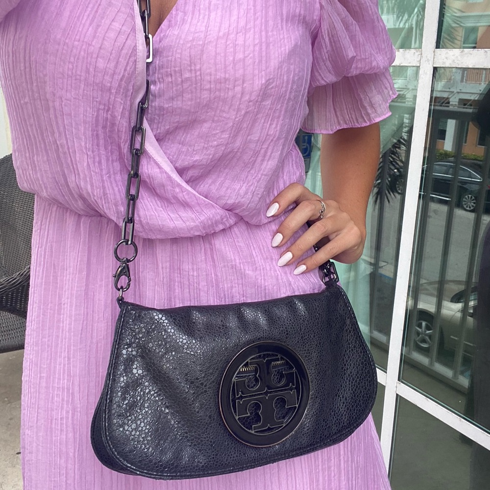 TORY BURCH BLACK LEATHER CROSSBODY / CLUTCH PURSE